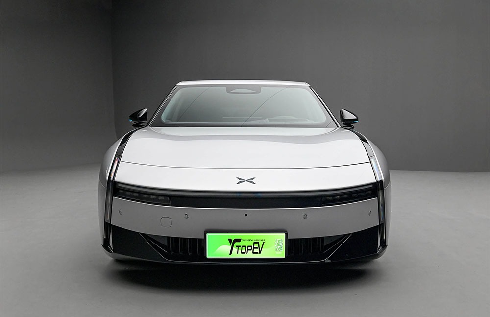 imgi_3_1_3(20) Xpeng P7 2026 – China Export Vehicle | EVOVED - Image 1