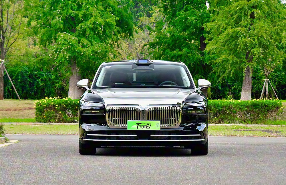 imgi_3_1_3(38) Voyah Passion L 2026 – China Export Vehicle | EVOVED - Image 1