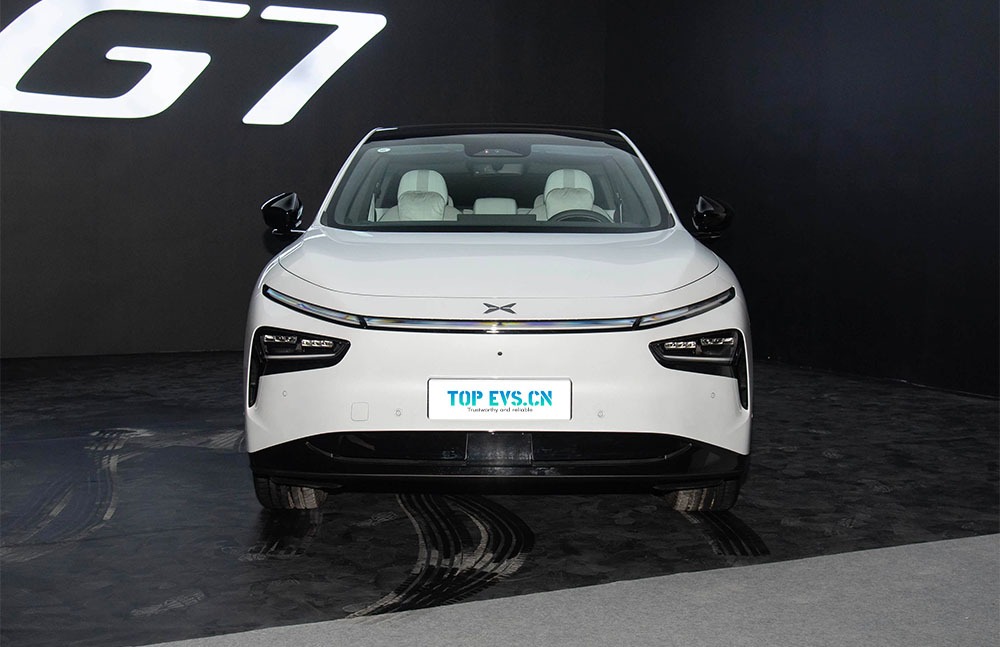 imgi_3_1_3(6) 2026 Xpeng G7 – Buy Direct From China | EVOVED - Image 1