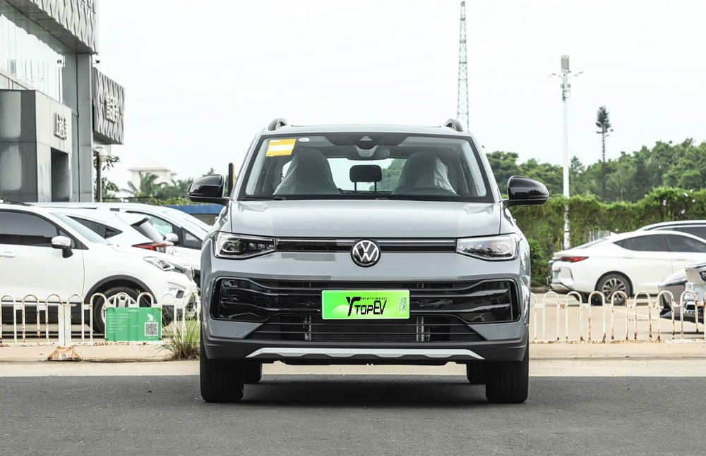 imgi_5_Volkswagen Tharu XR 1 2026 Volkswagen Tharu XR – China Export Vehicle | EVOVED - Image 1