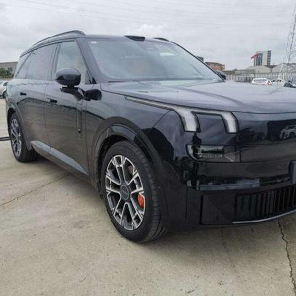 Lynk & Co 900 2026 Model 1.5T Ultra – China Export Vehicle | EVOVED
