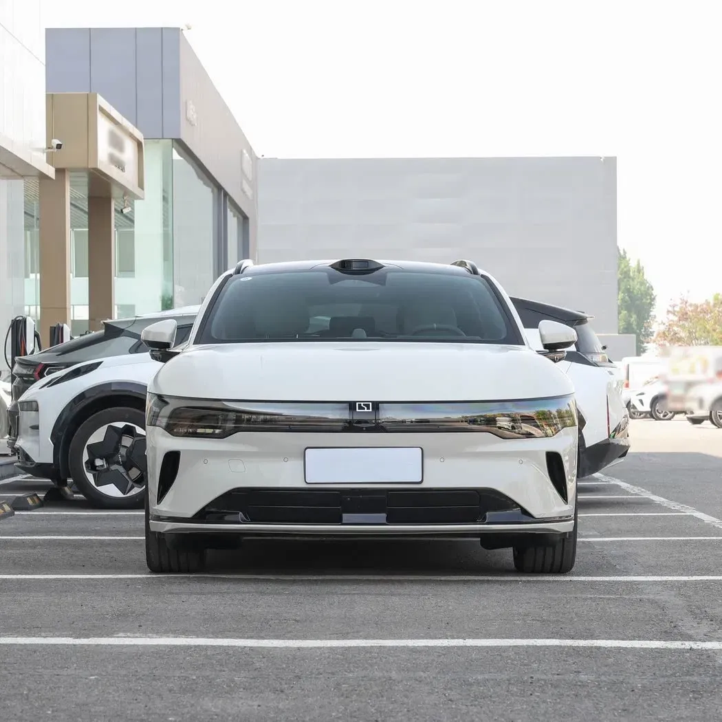 imgi_78_2025-Electric-Car-Zeekr-007-Gt-645L-Large-Space-Worry- Zeekr 007 New Energy Pure Electric Sedan EV Electric Vehicle – Wholesale Price From China | EVOVED - Image 1