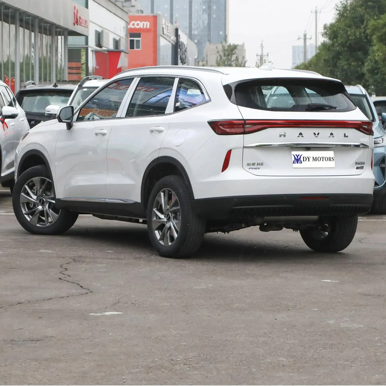 imgi_24_2023-Brand-New-Haval-H6-Phev-Car-Compact-Hybrid-SUV-EV-Wholesale Haval H6 Phev Car Compact Hybrid SUV – For Sale From China | EVOVED - Image 1