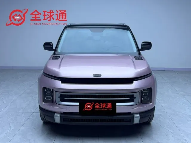 imgi_44_Cheap-2023-Geely-Icon-SUV-1-5t-Long-Range-Remote-Start Geely ICON 2023 Model 1.5TD Chocolate Elegant Version – For Sale From China | EVOVED - Image 1