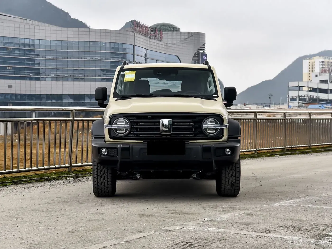 imgi_80_Why-The-Tank-300-2025-2-0t-Stands-out-5-Door-5-Seat-Fuel-SUV-Built-for-All-Terra Tank 300 2025 Model 2.0T Conqueror – For Sale From China | EVOVED - Image 1