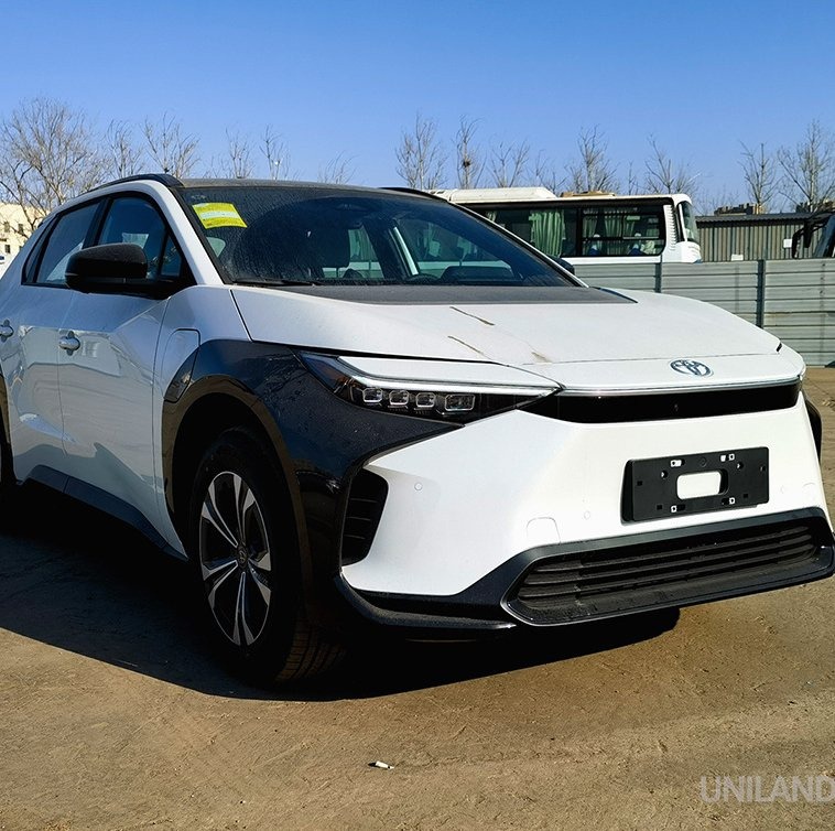 imgi_99_2024-Toyota-Bz4X-SUV-Electric-Vehicle-New-and-Used-Car Toyota Bz4X – For Sale From China | EVOVED - Image 1